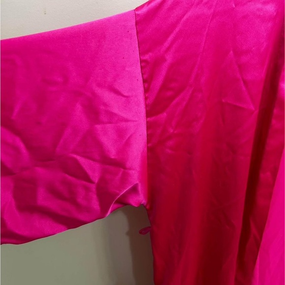 Victoria Secret Robe - Picture 3 of 4